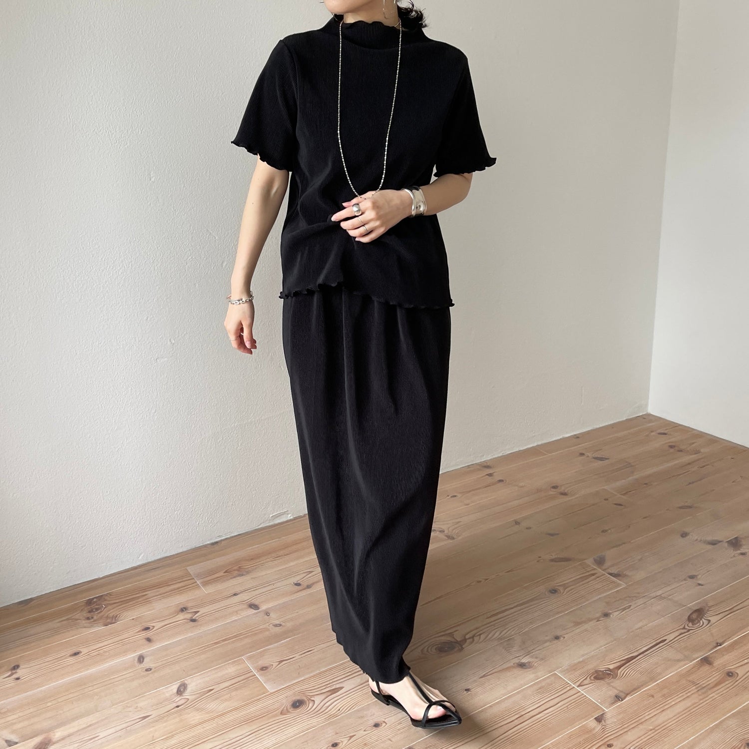 【SAMPLE】super stretch pleats tops / black