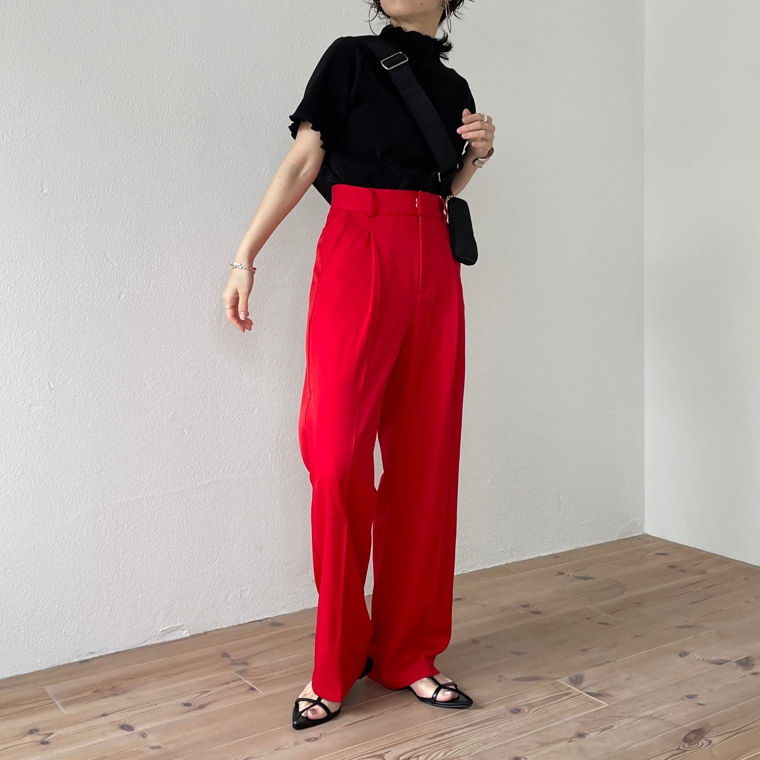 【SAMPLE】super stretch pleats tops / black