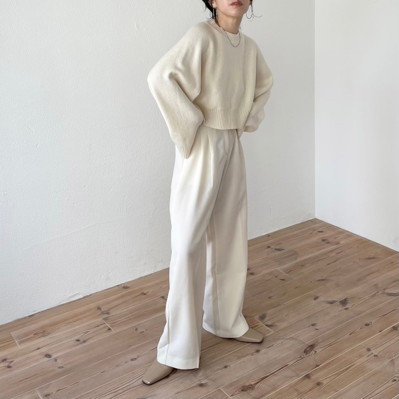wide sleeve short knit / ivory