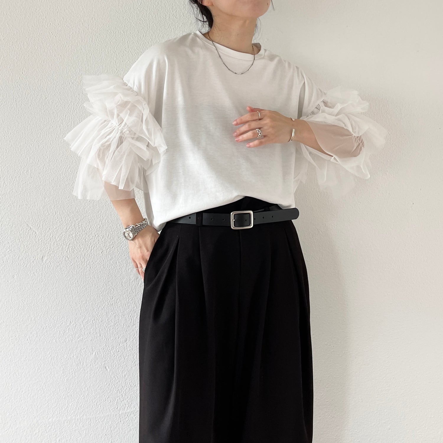 cheer frill tee / ivory