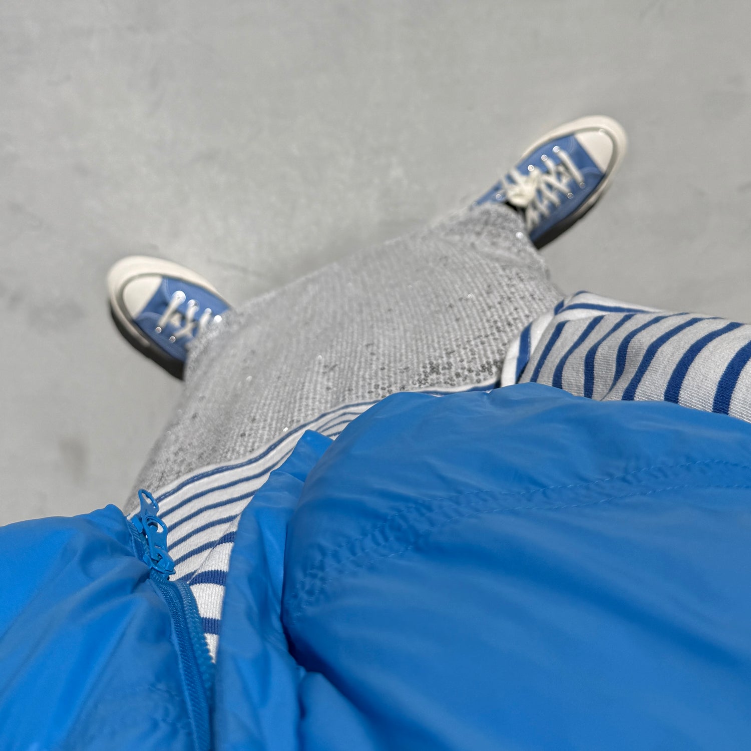 egg down vest / blue