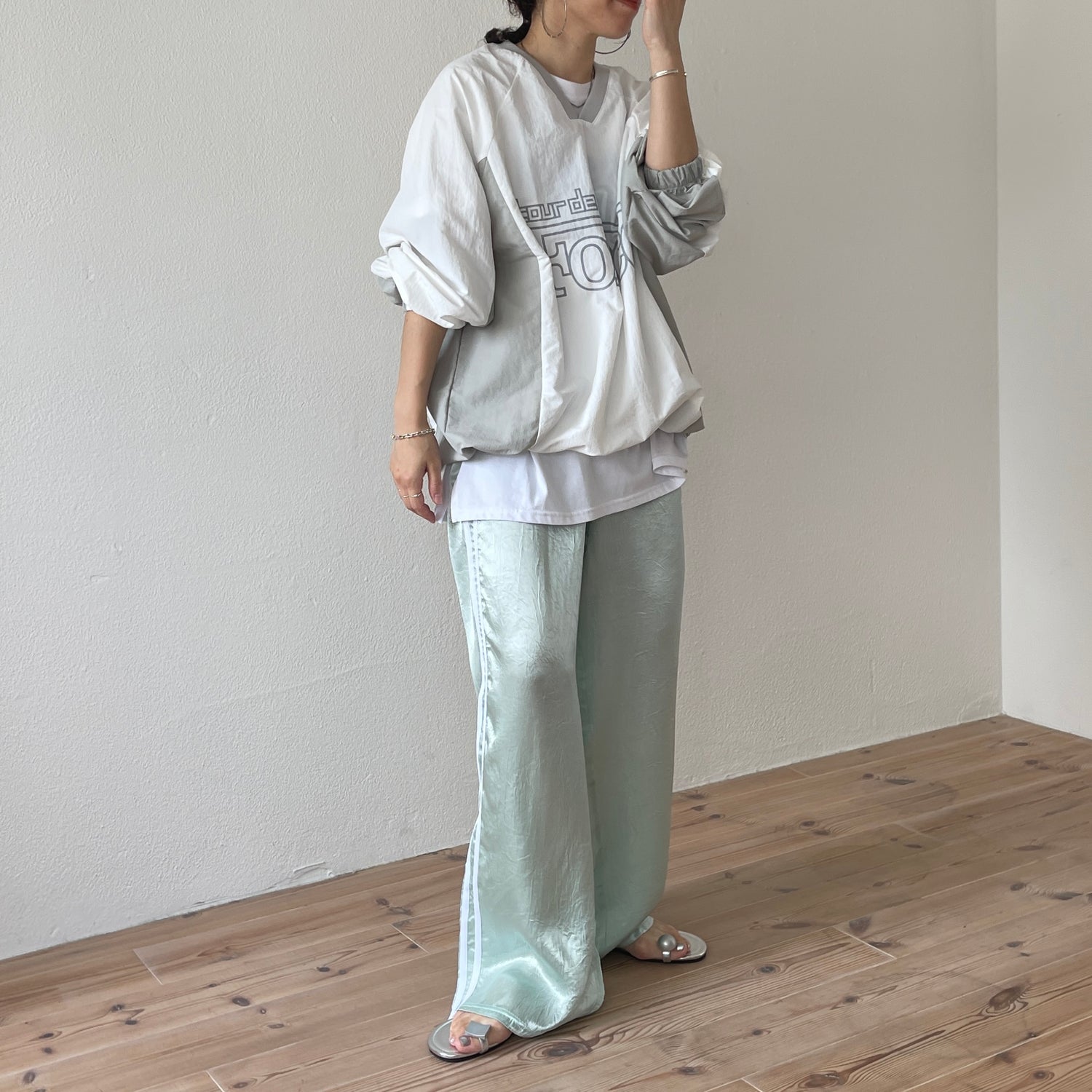 side line shiny pants / mint