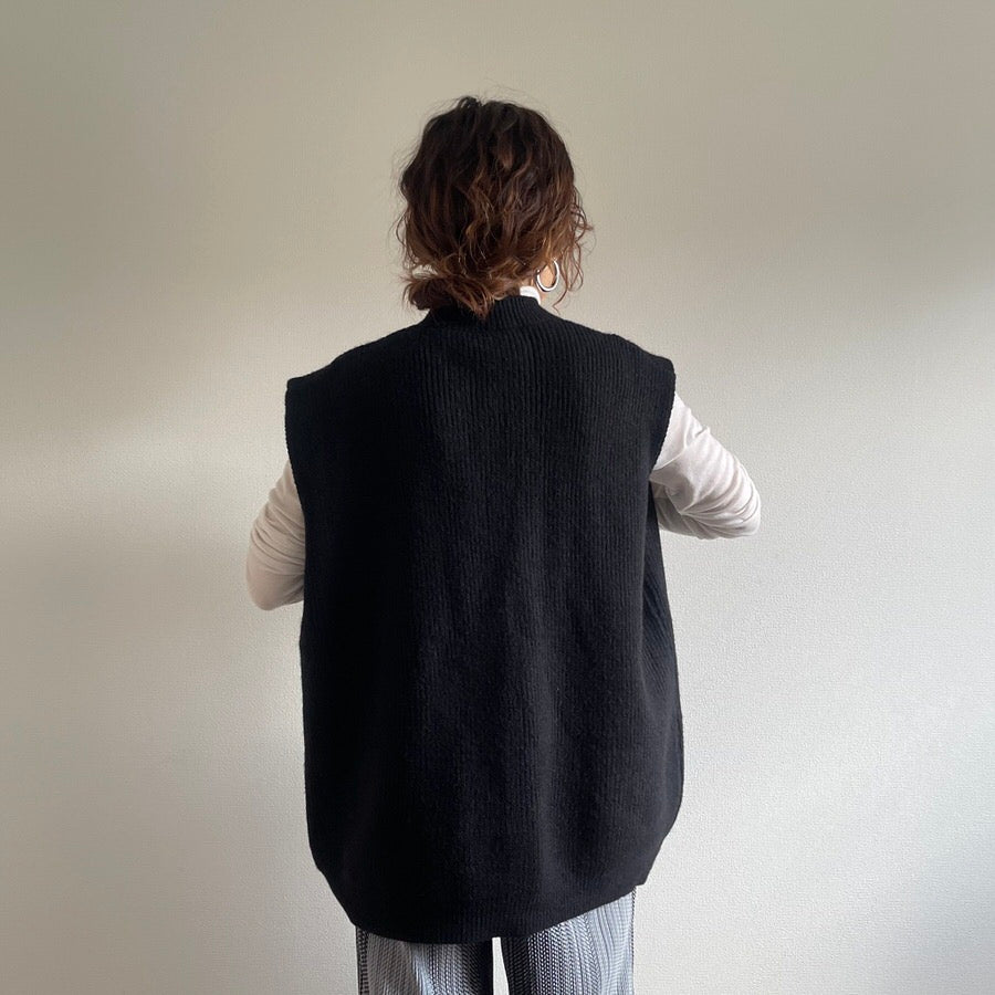 【SAMPLE】double button knit vest / black
