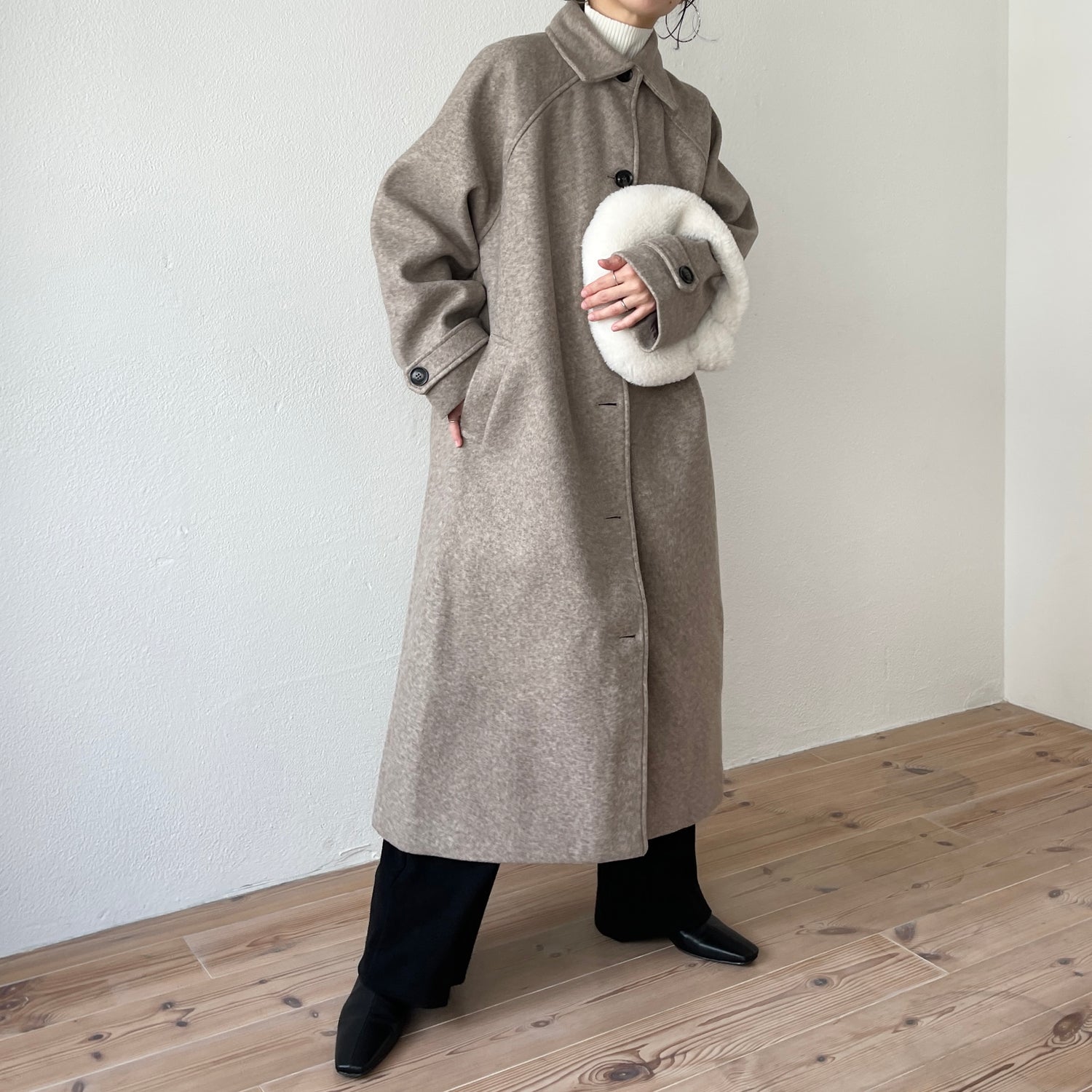 daily daily soutien collar long coat / beige