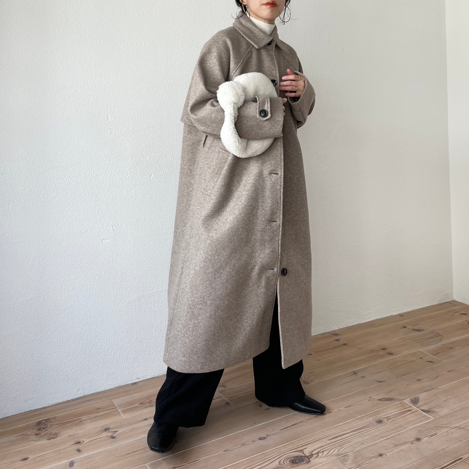 daily daily soutien collar long coat / beige