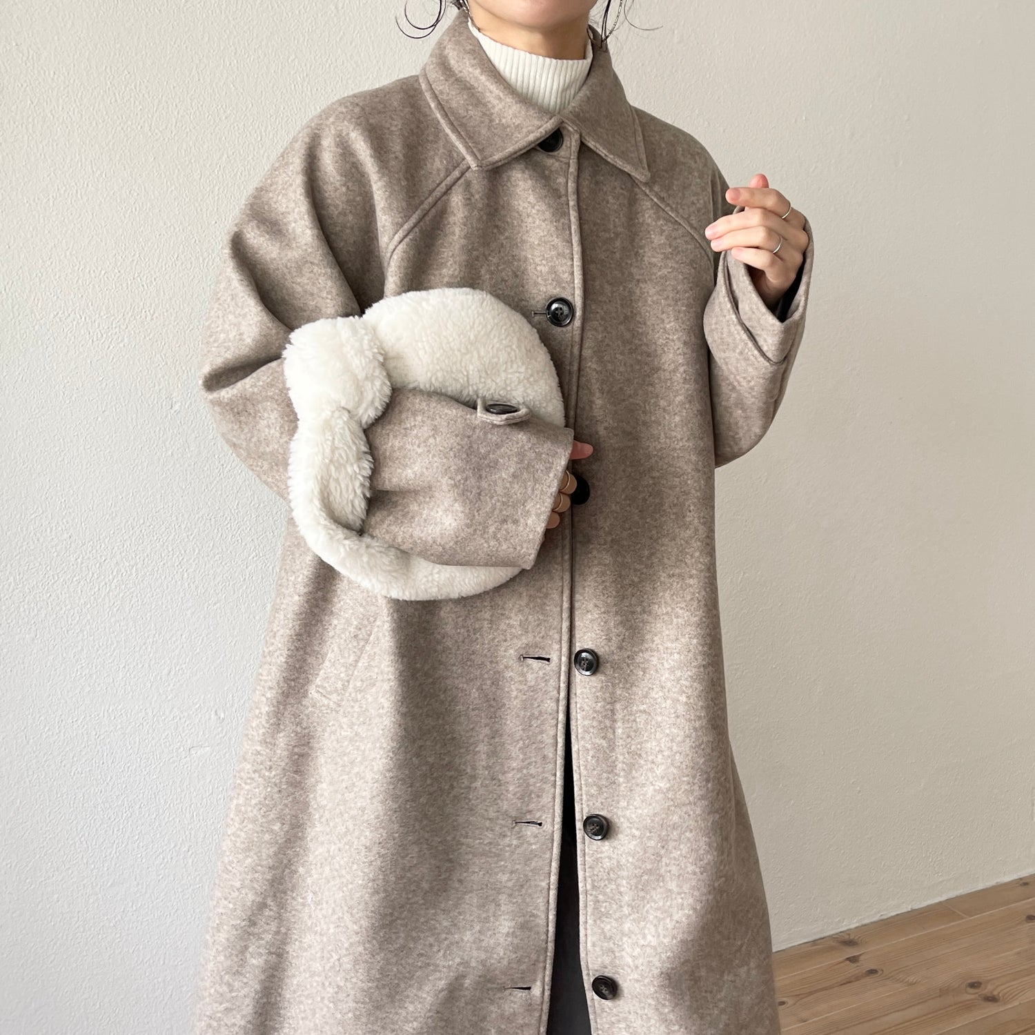 daily daily soutien collar long coat / beige