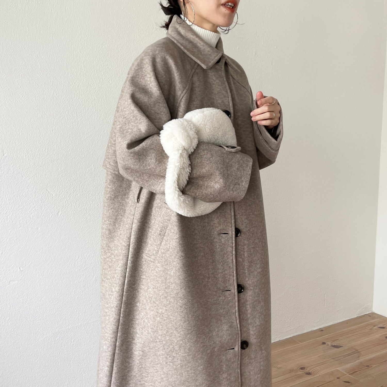 daily daily soutien collar long coat / beige