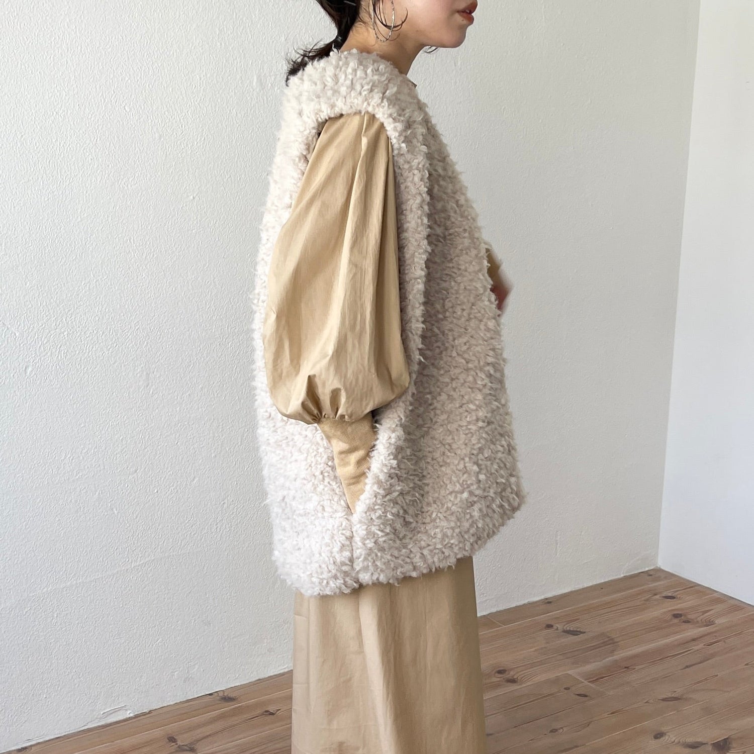 【SAMPLE】volume sleeve rib one piece / beige