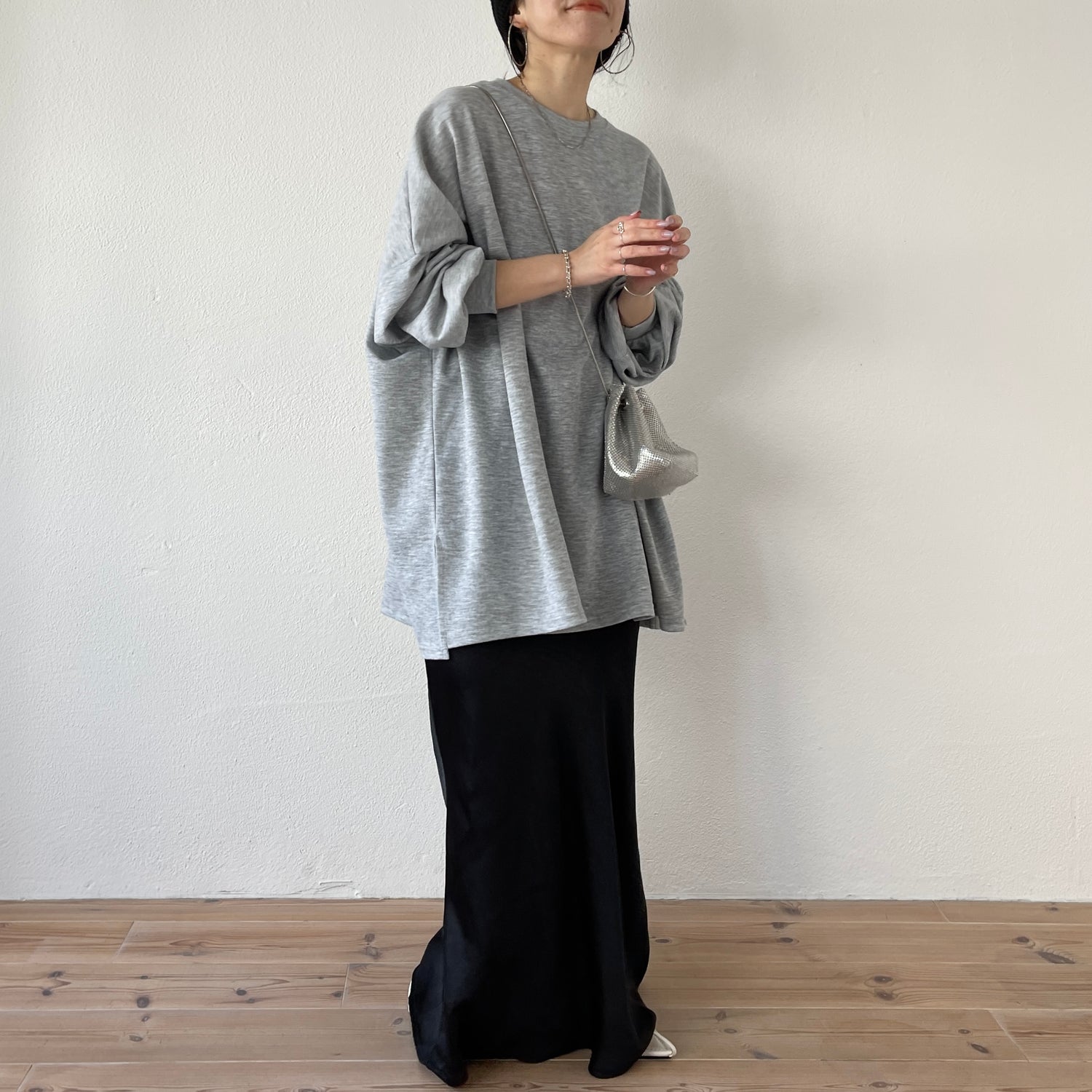 super loose light sweatee / gray