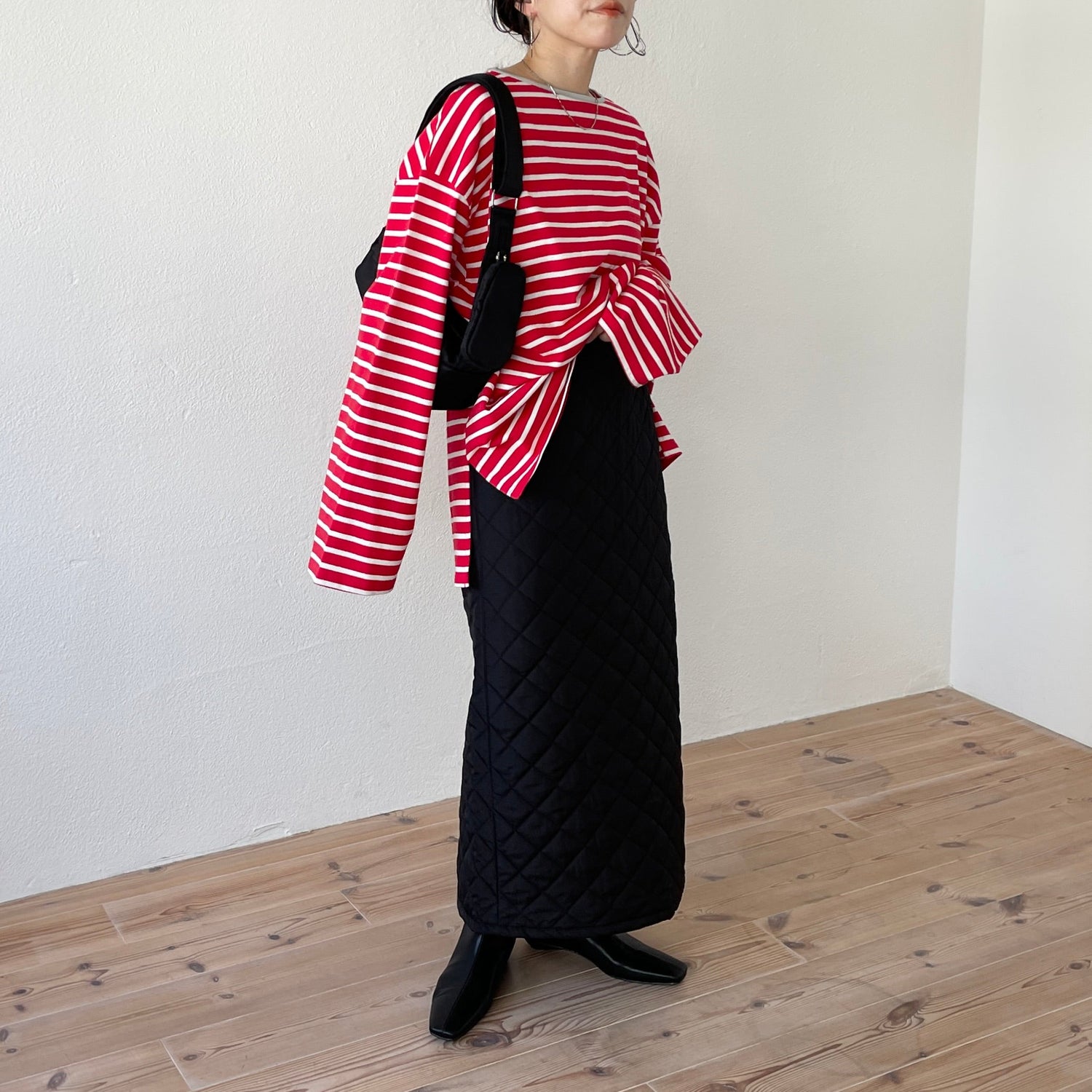 【SAMPLE】quilting skirt / black