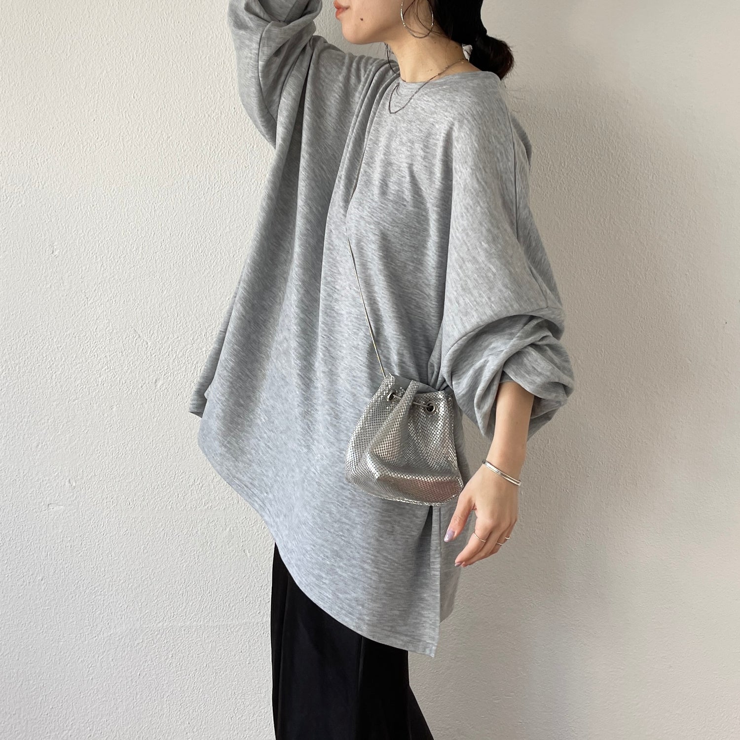 super loose light sweatee / gray
