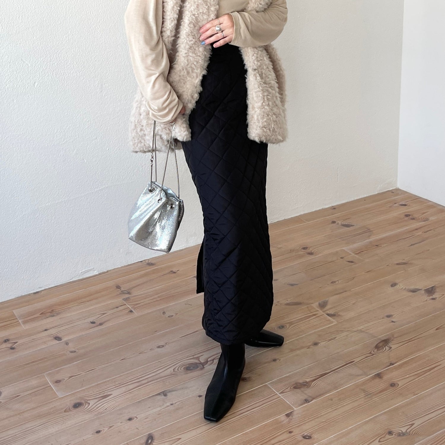 【SAMPLE】quilting skirt / black