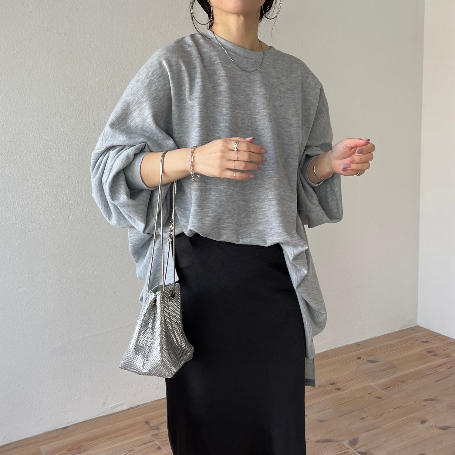super loose light sweatee / gray