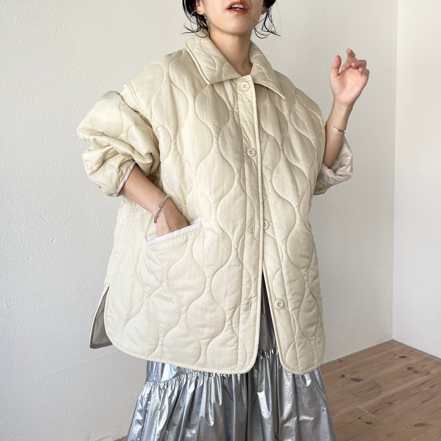 over size quilting jacket / ivory
