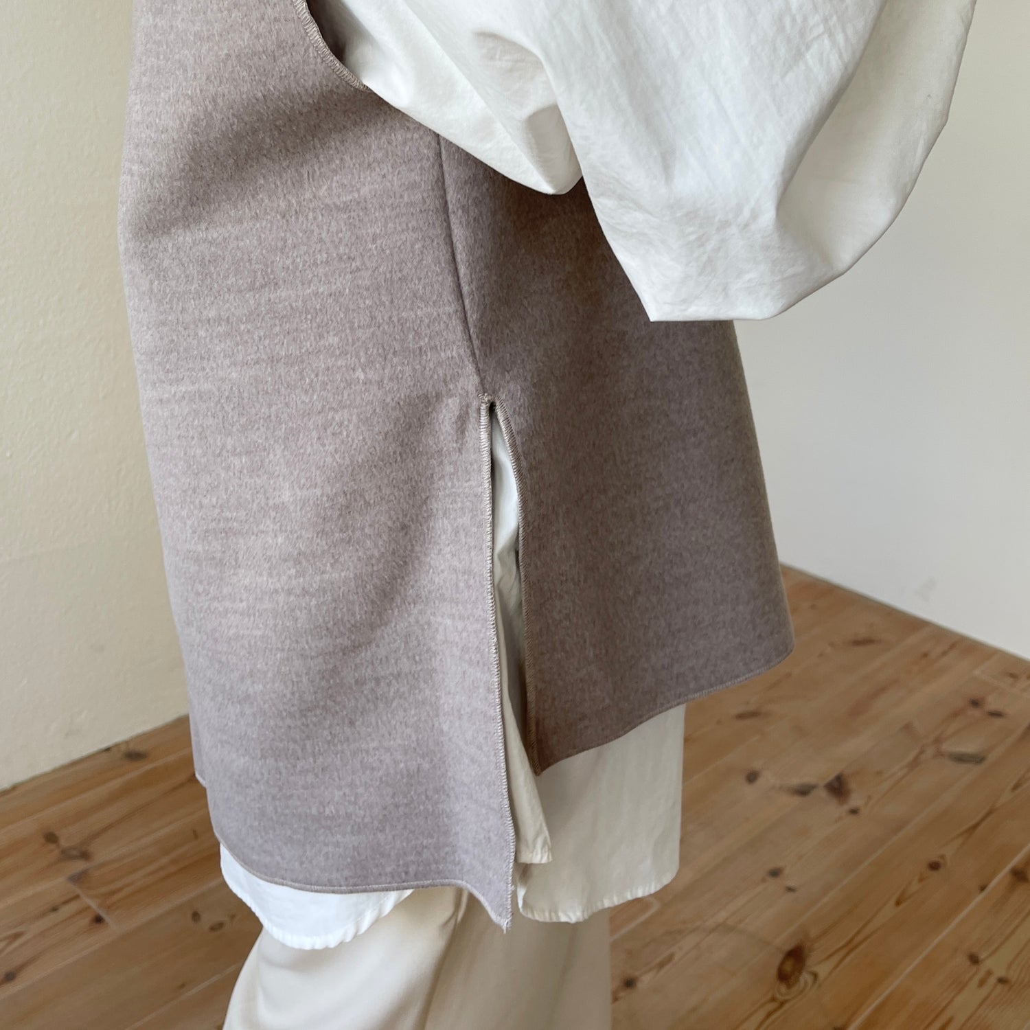 double face vest / beige