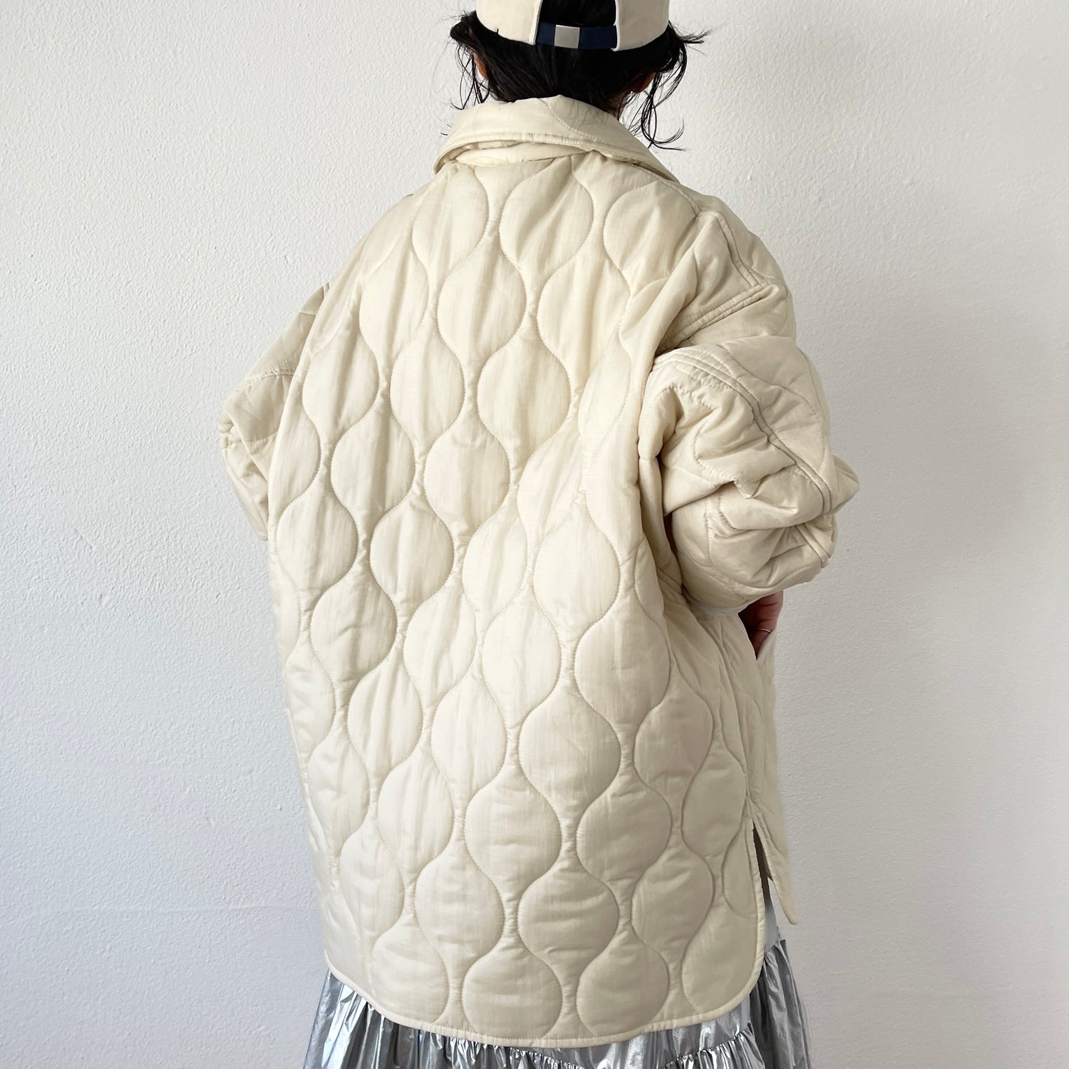 over size quilting jacket / ivory
