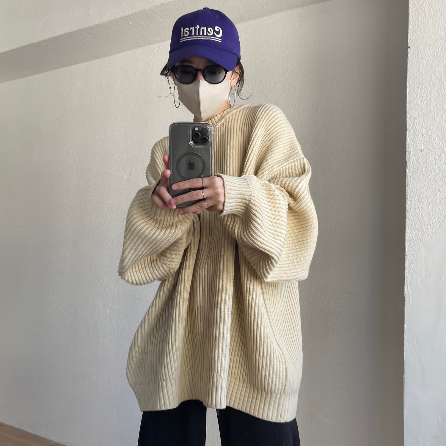 perfect silhouette super over knit / ivory