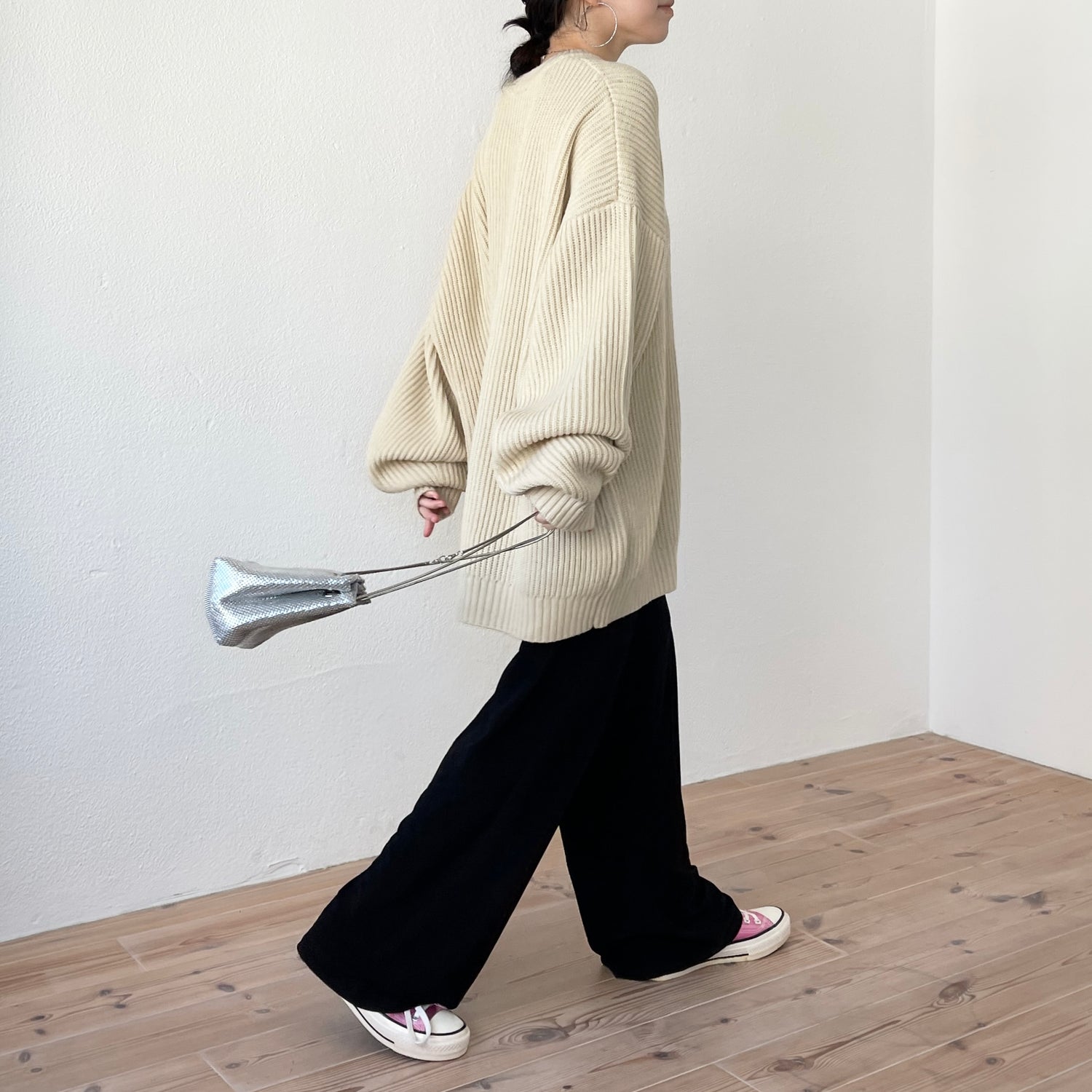 perfect silhouette super over knit / ivory