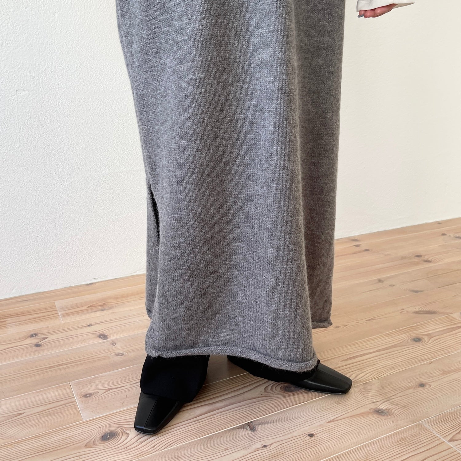 【SAMPLE】v neck knit vest one piece / gray