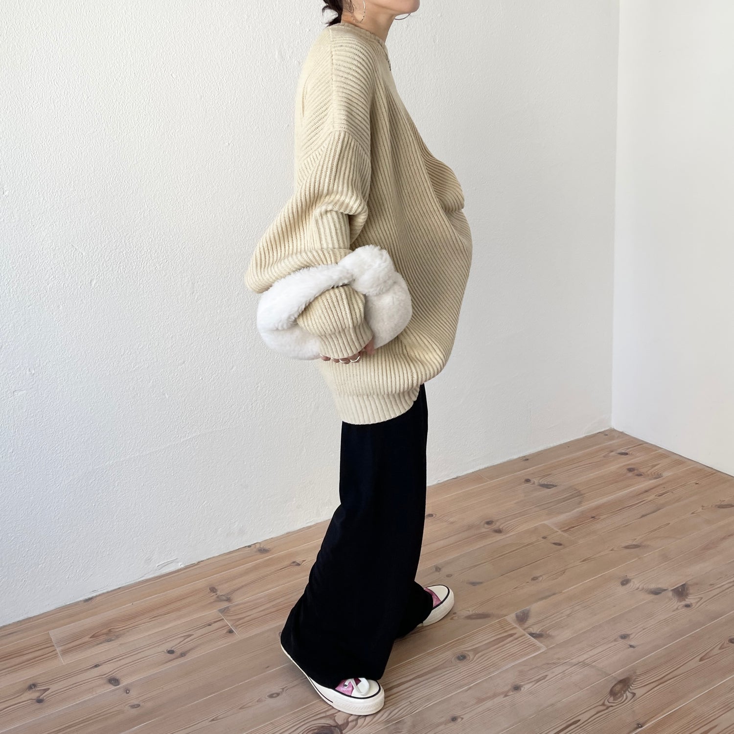 perfect silhouette super over knit / ivory