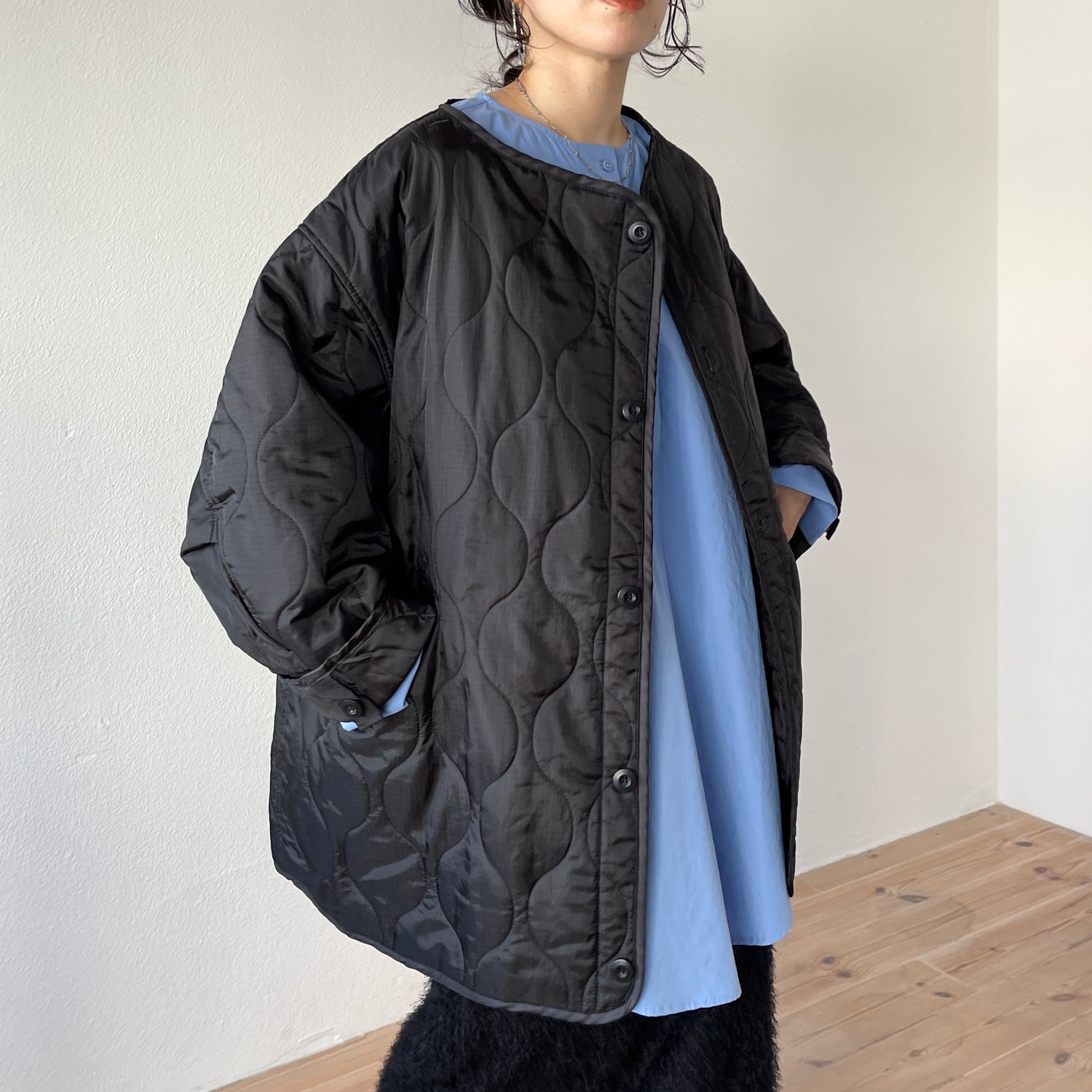 over size quilting liner jacket / black