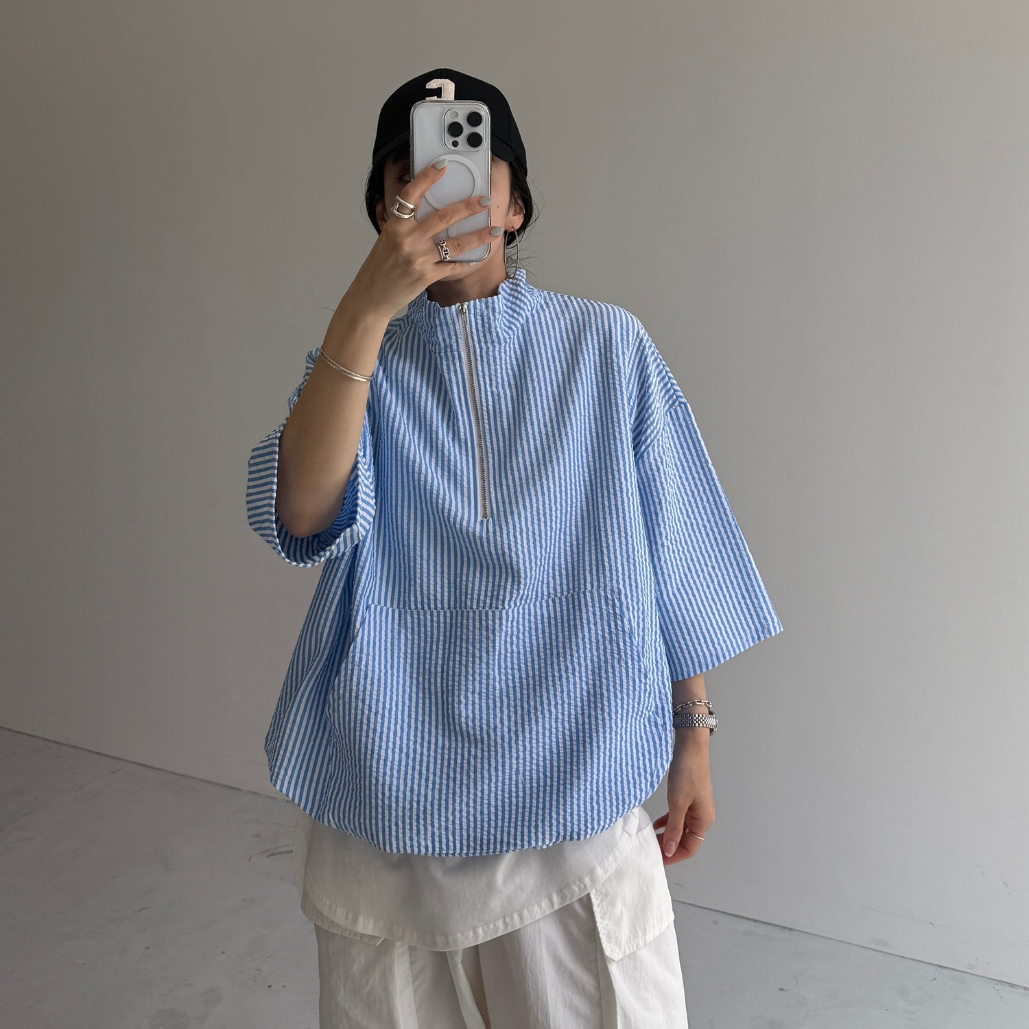 over size half zip holiday PO / blue