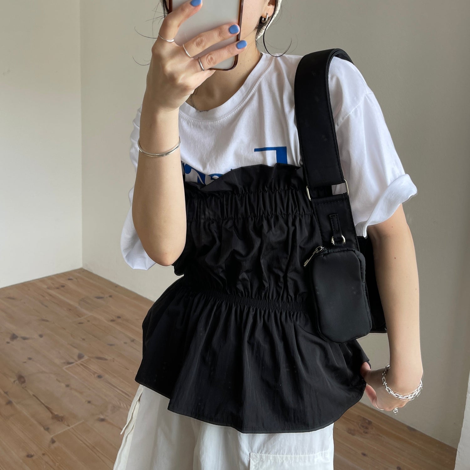 plus one nylon bustier / black (シャカシャカナイロン素材)