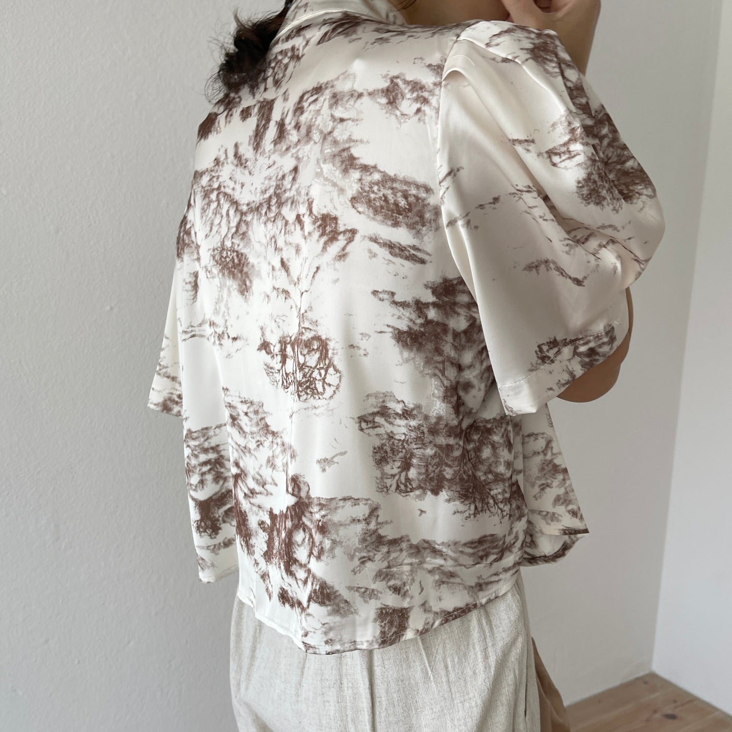 【SAMPLE】puff shoulder china shirt / brown
