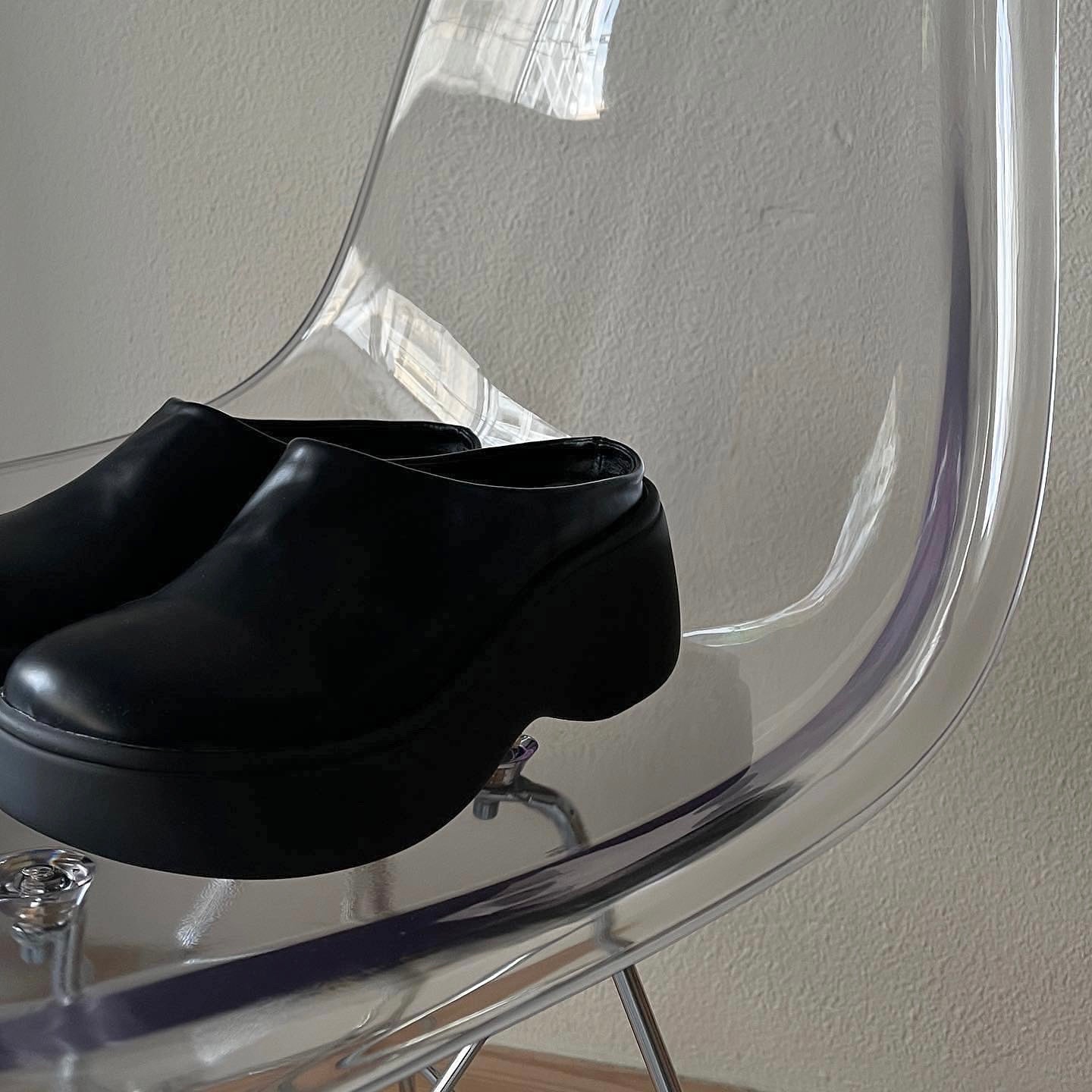 chubby flat shoes / black