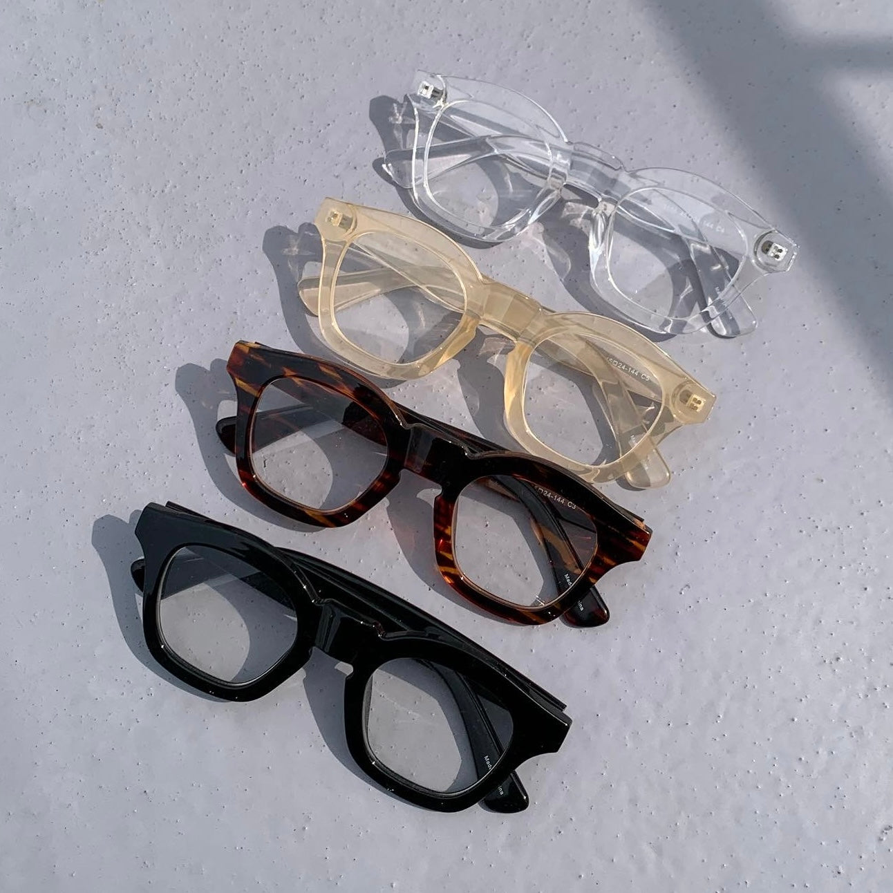 volume frame glasses