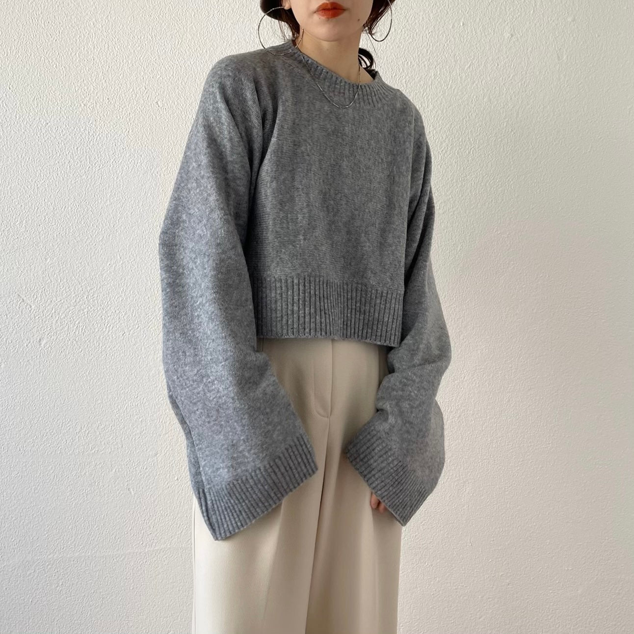 wide sleeve short knit / gray