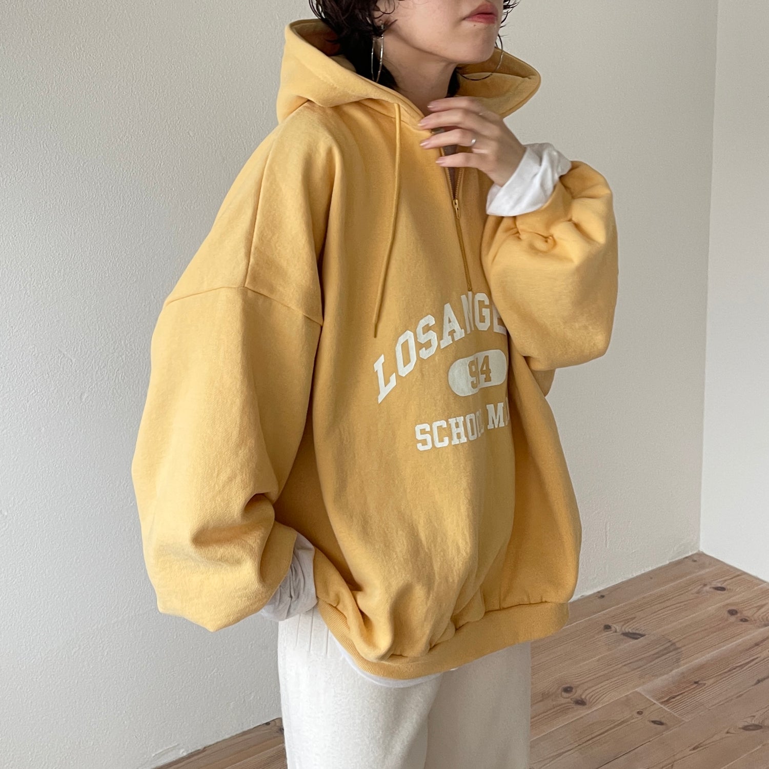 half zip loose hoodie / yellow