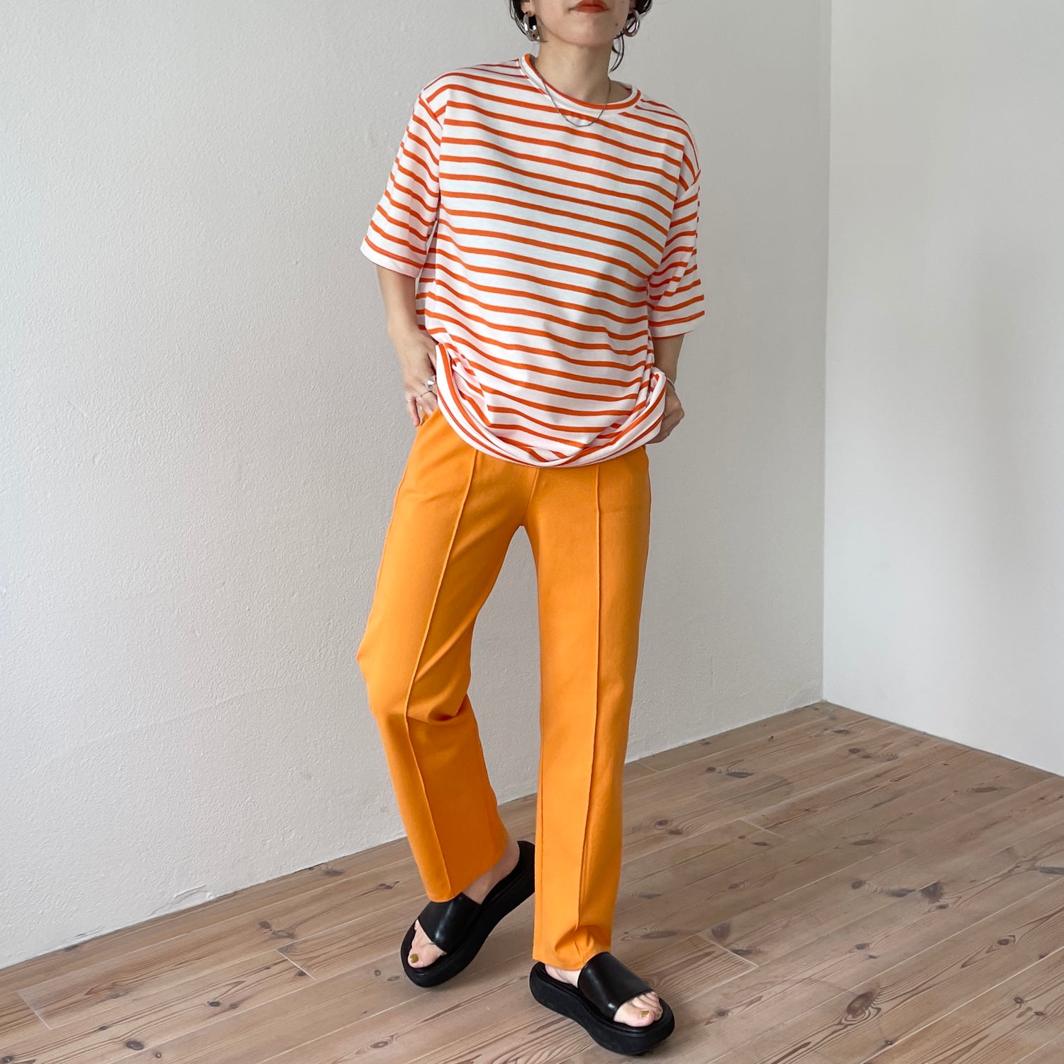 daily vitamin border tee / orange