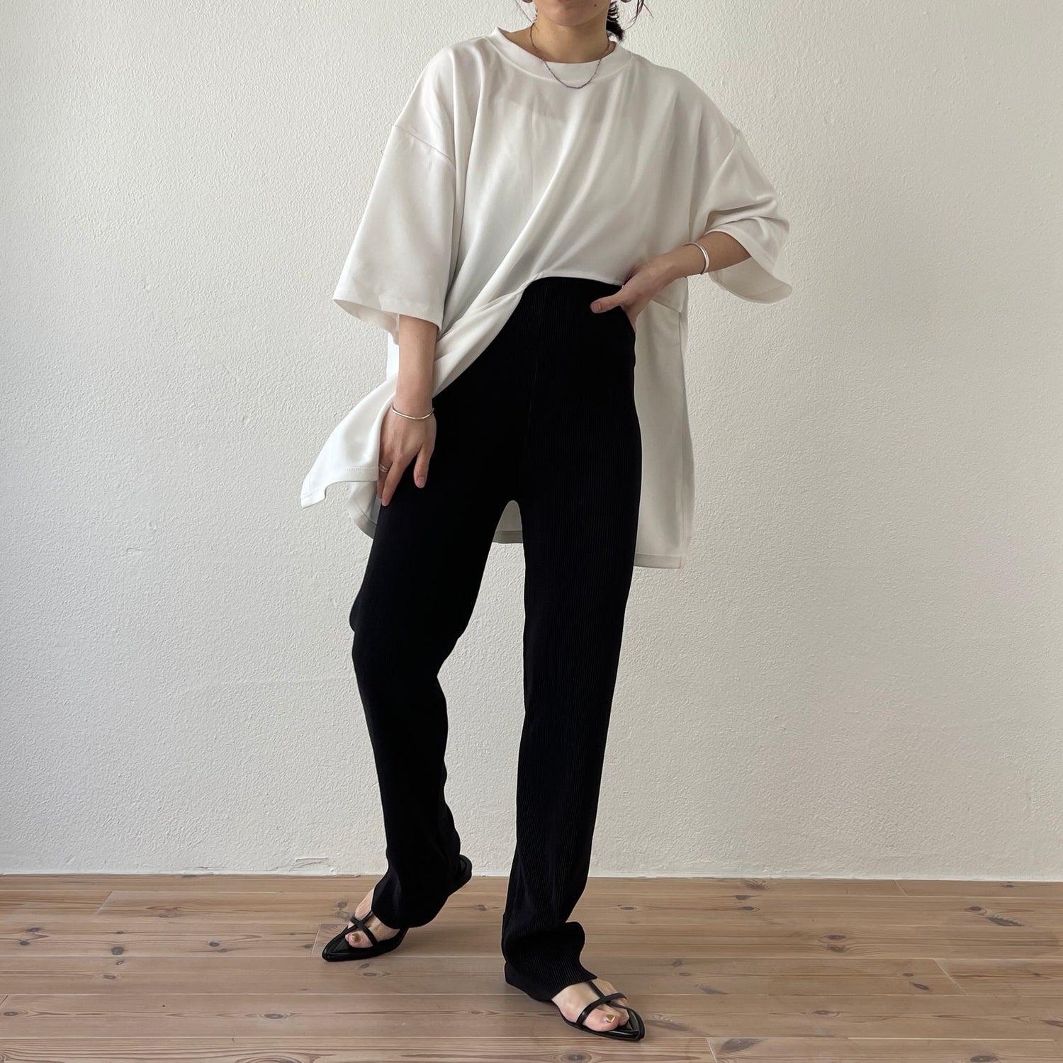 daily daily super stretch pleats pants / black