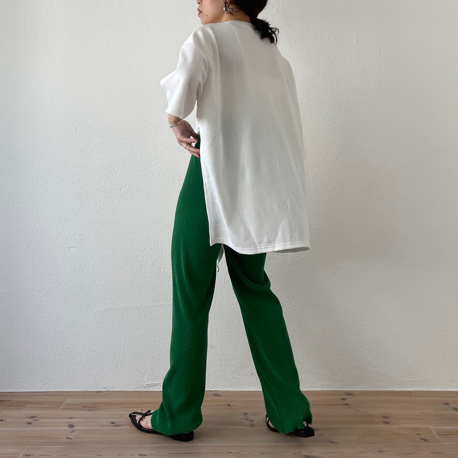 daily daily super stretch pleats pants / green