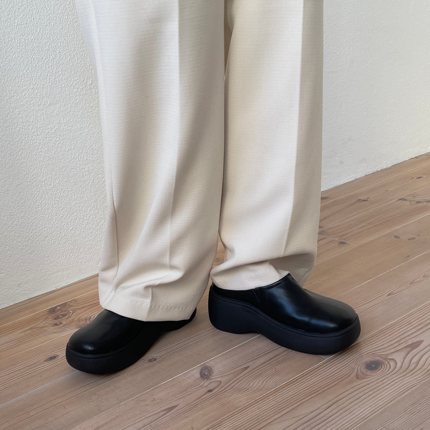 chubby flat shoes / black