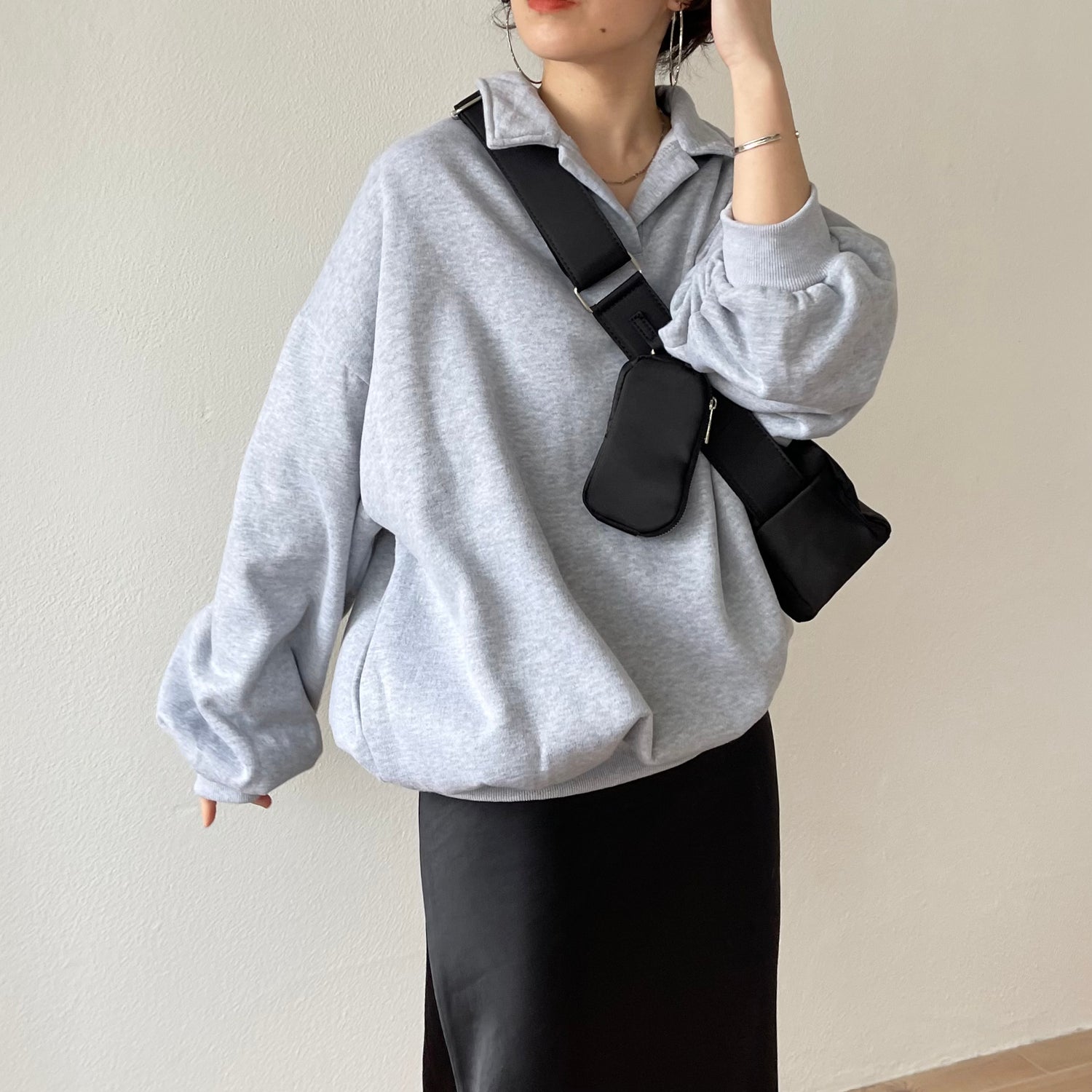 over size volume sleeve sweat / gray