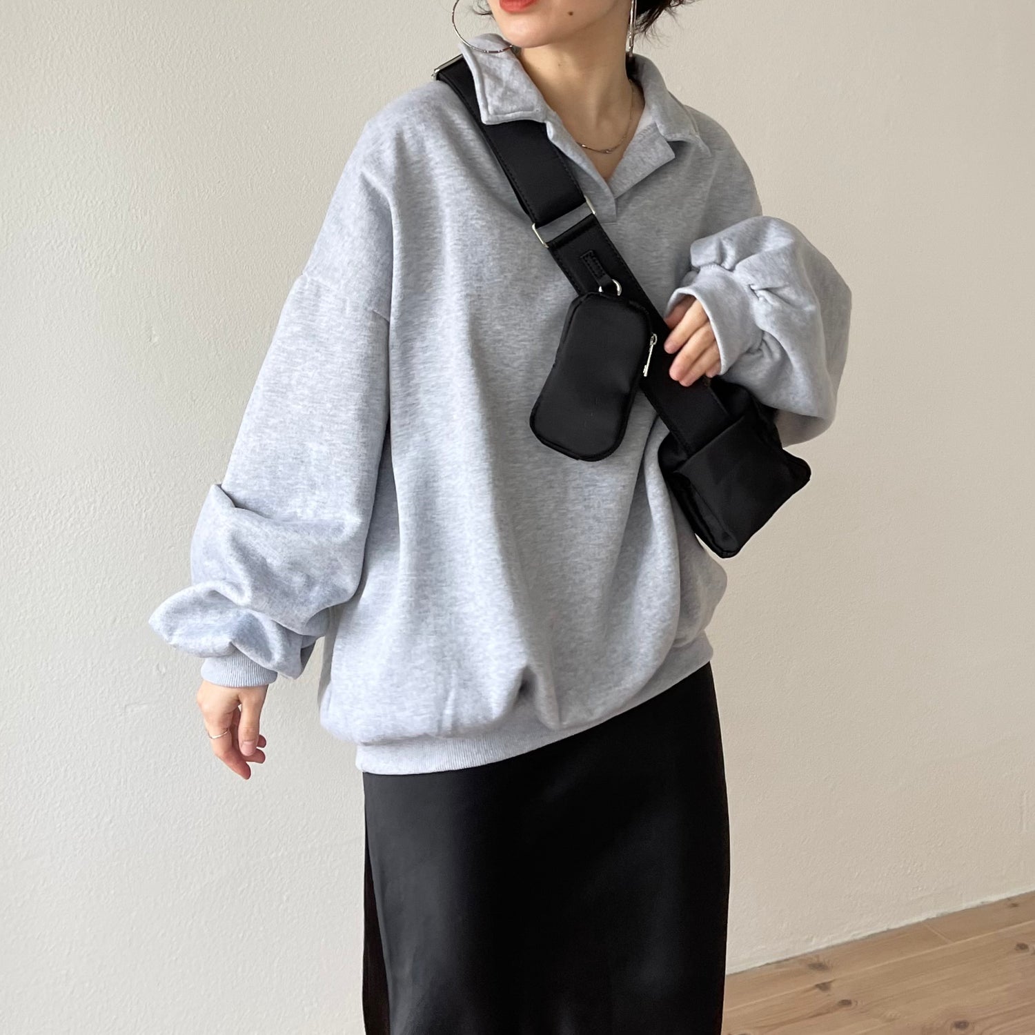 over size volume sleeve sweat / gray