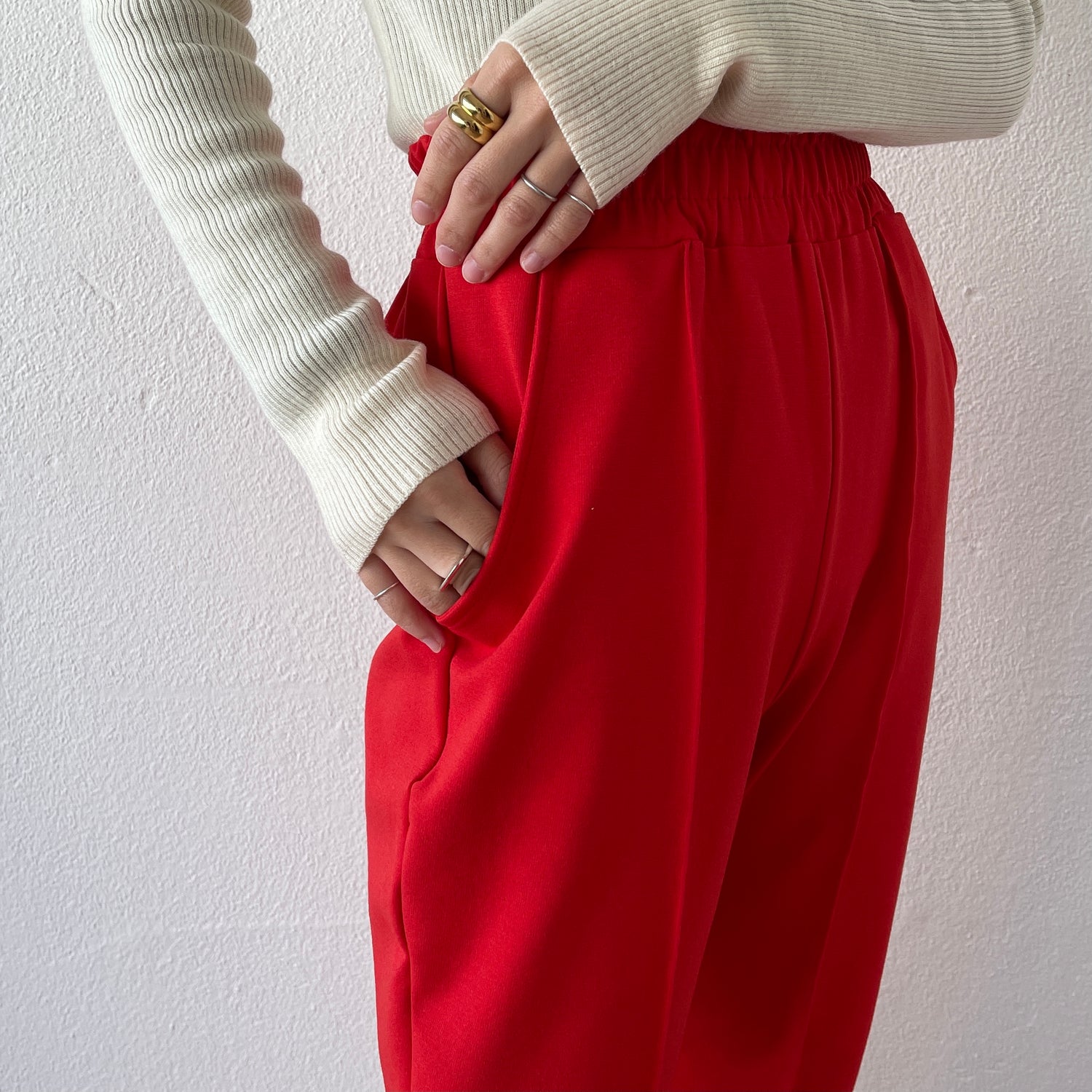 center line relax sweat pants / red