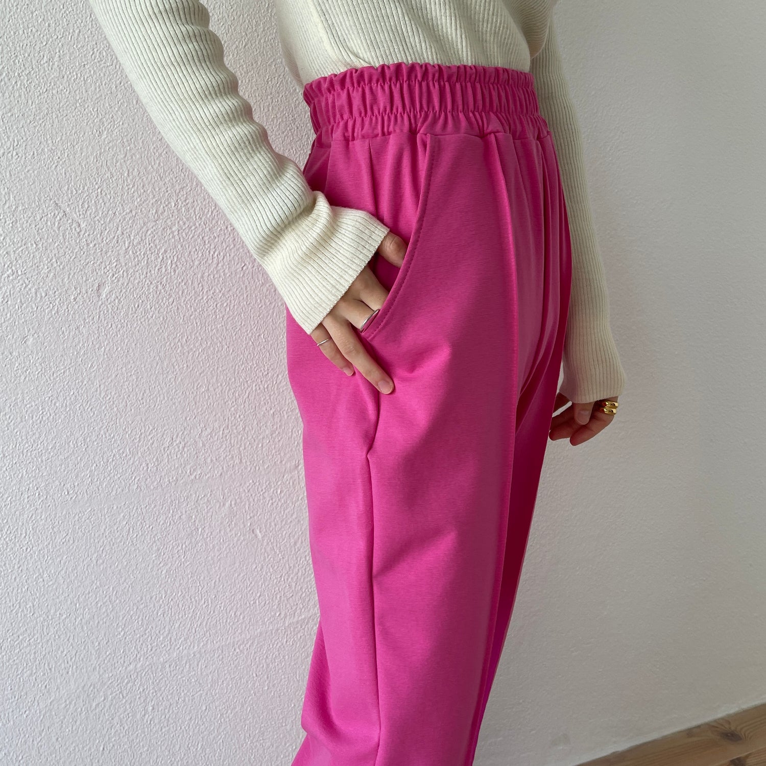 center line relax sweat pants / pink
