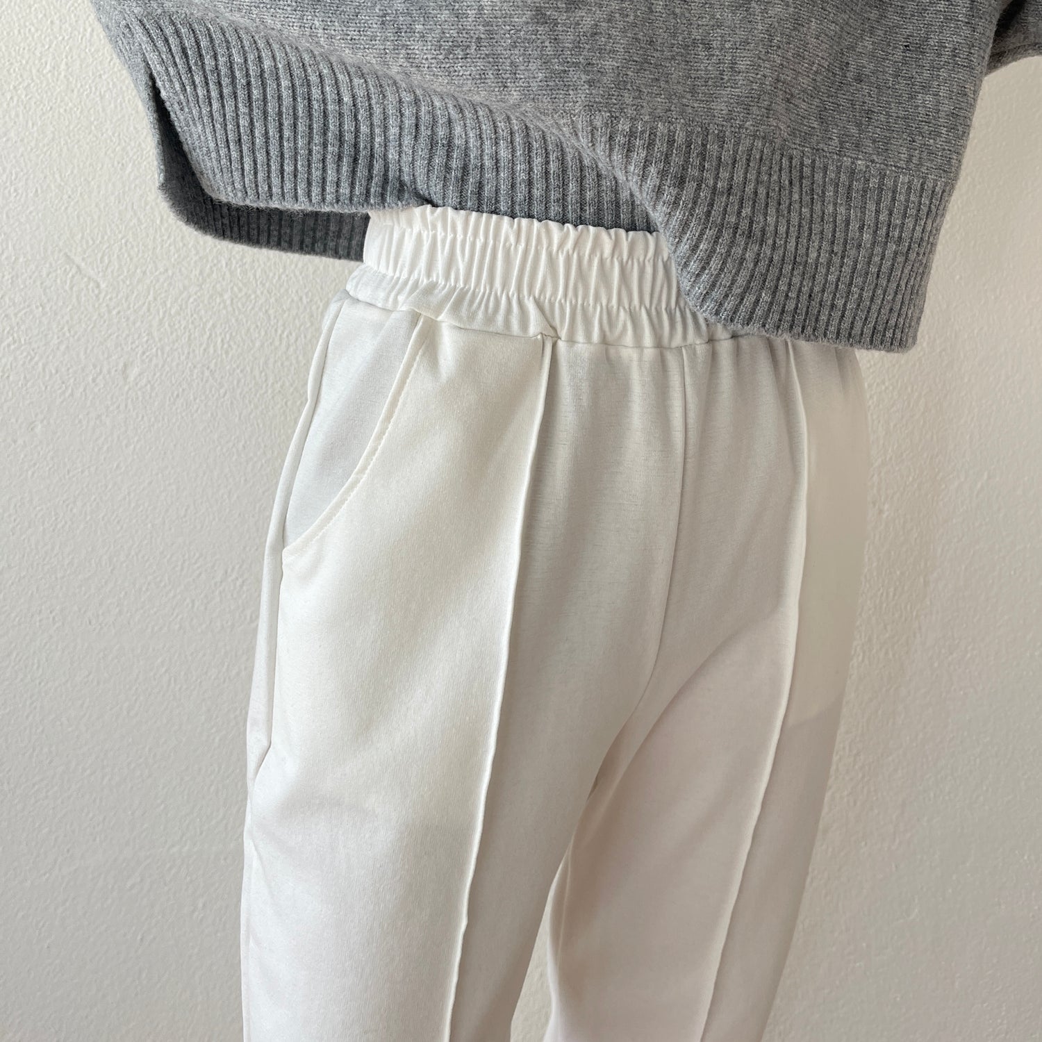 center line relax sweat pants / ivory