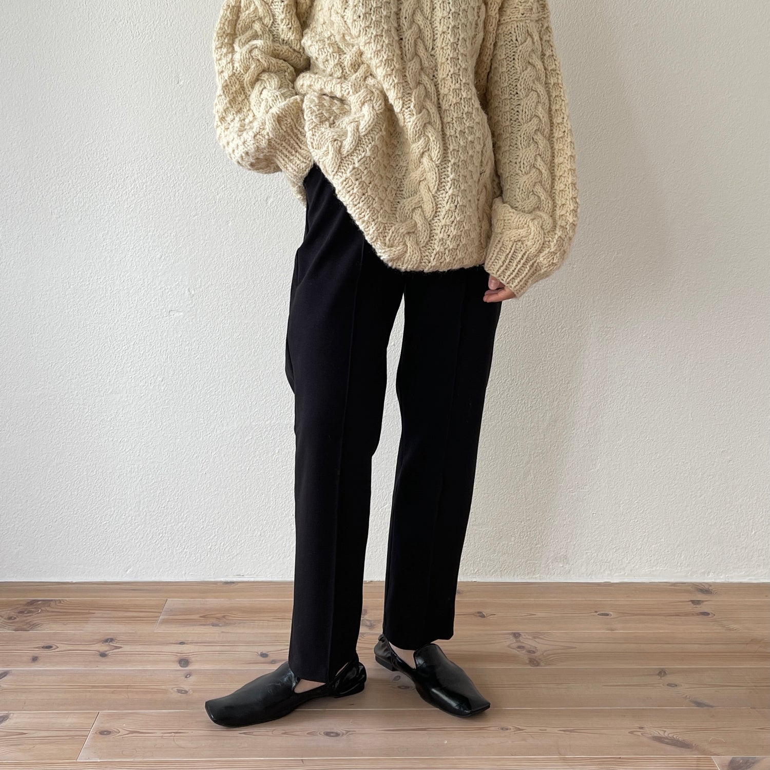 center line relax sweat pants / black
