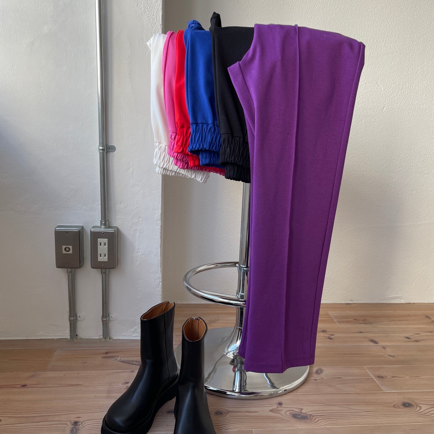 center line relax sweat pants / ivory