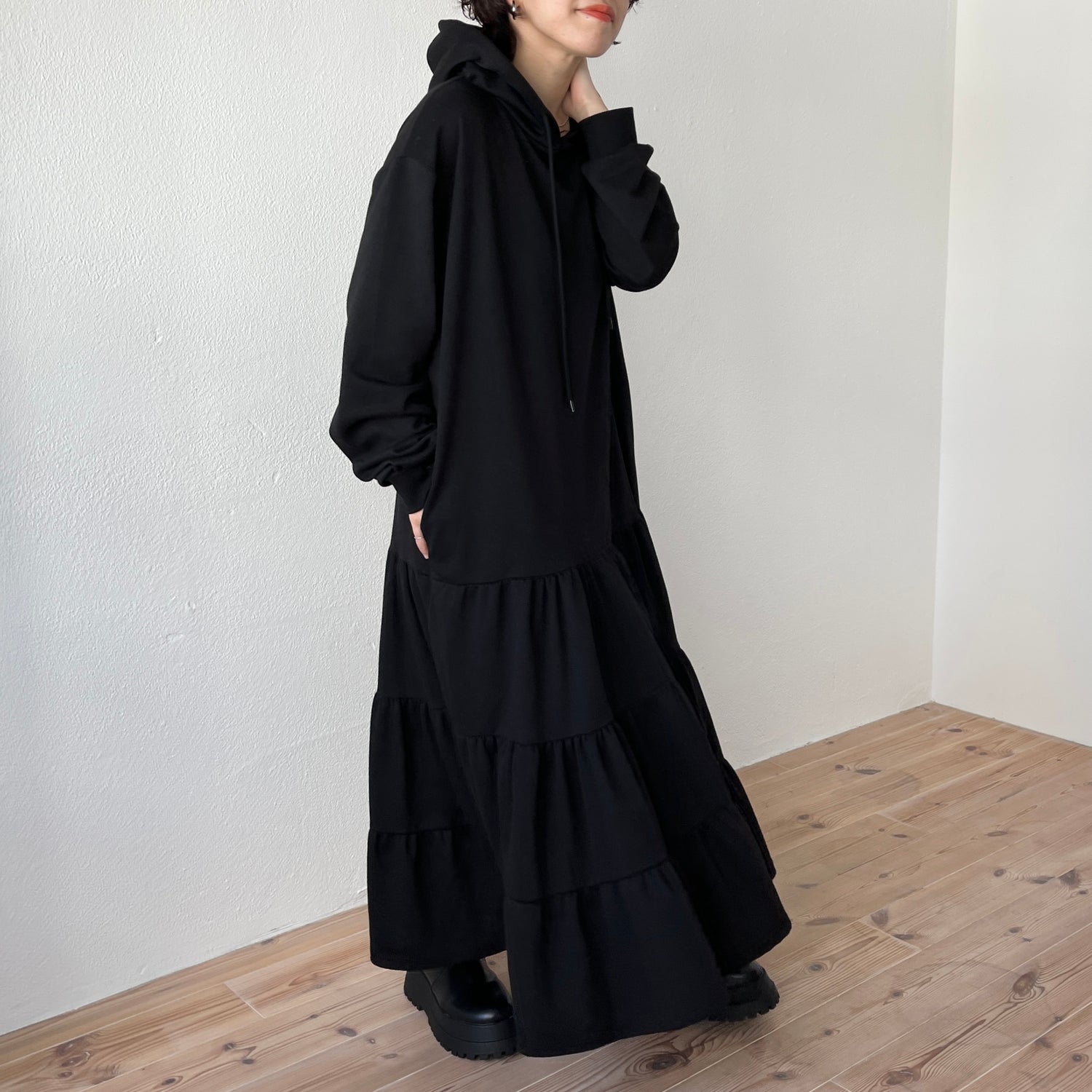 daily sweat hoodie one piece / black
