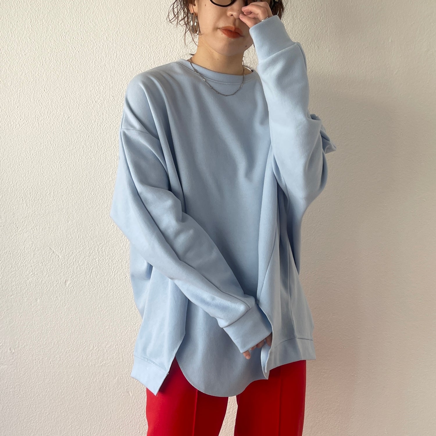 asymmetry design sweat / sky blue