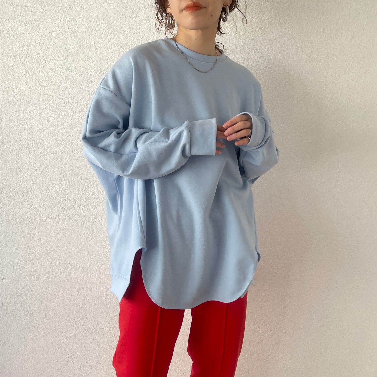 asymmetry design sweat / sky blue