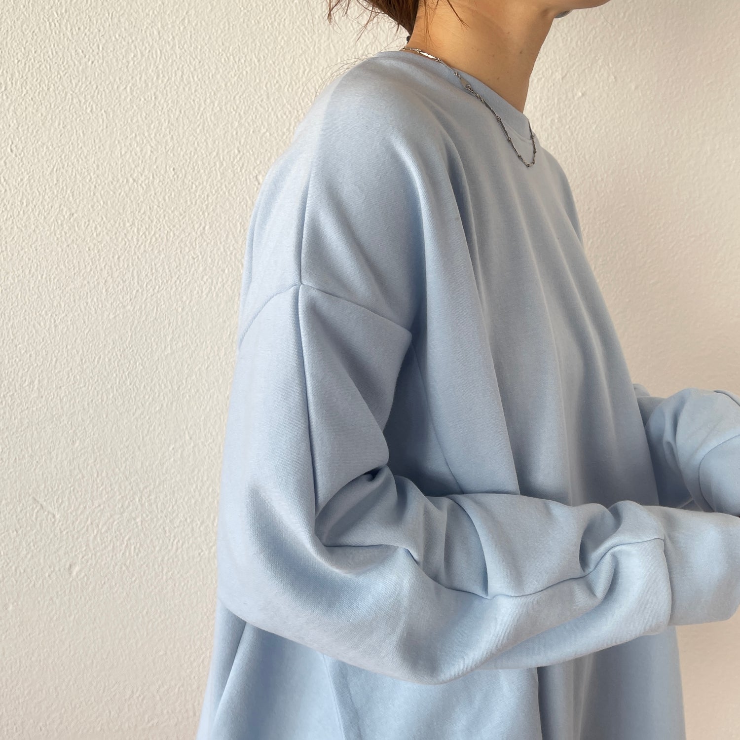 asymmetry design sweat / sky blue