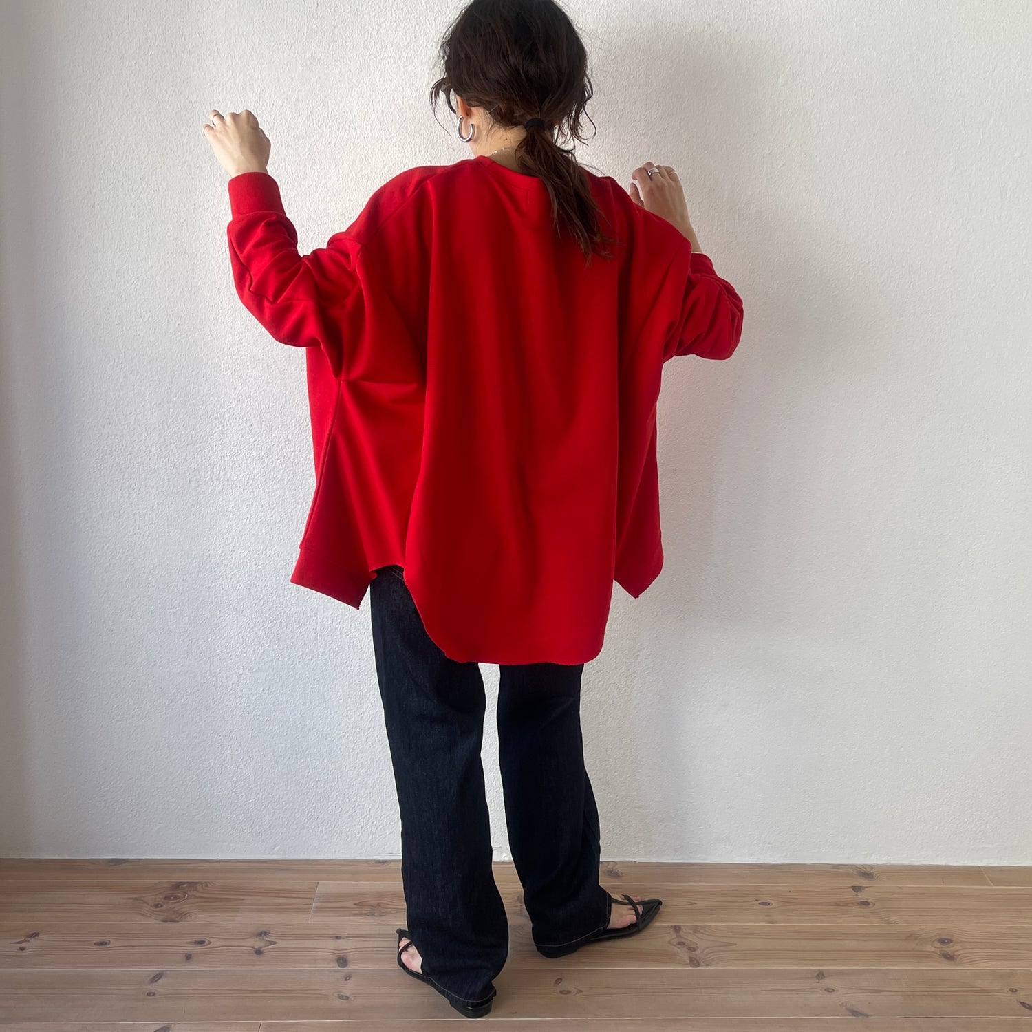 asymmetry design sweat / red