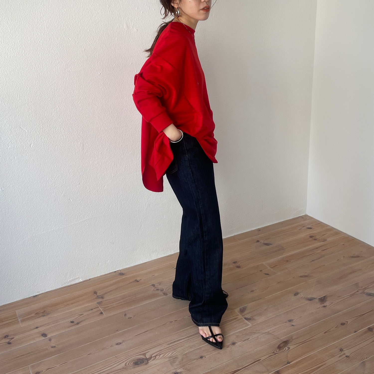 asymmetry design sweat / red