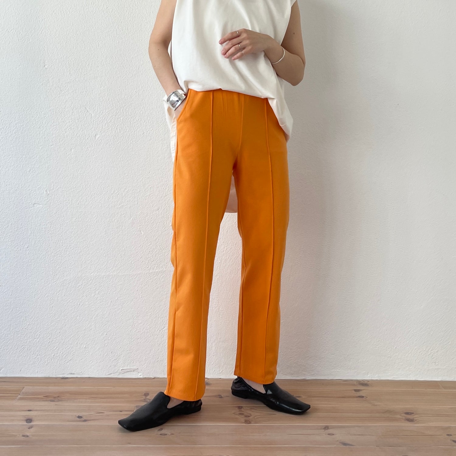center line relax sweat pants / orange